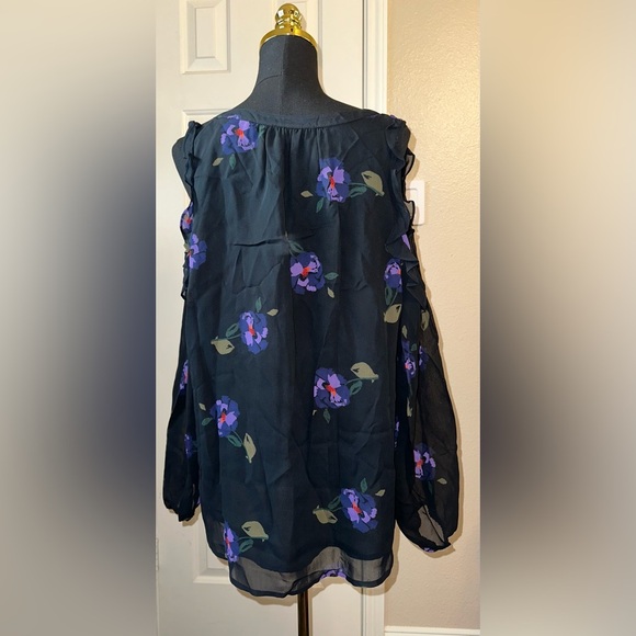 Sanctuary Women’s L Black Floral Cold Shoulder Blouse Long Sleeve Keyhole Boho - Picture 4 of 8